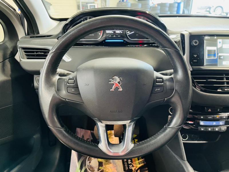 Photo 4 de l'offre de PEUGEOT 208  1.6 VTi 120ch BVM5 Allure à 7490€ chez Occasions Champenoises
