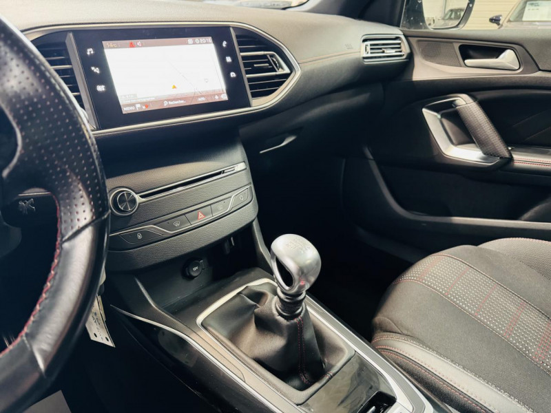 Photo 5 de l'offre de PEUGEOT 308 SW 1.5 BlueHDi 130ch S&S GT Line à 12990€ chez Occasions Champenoises