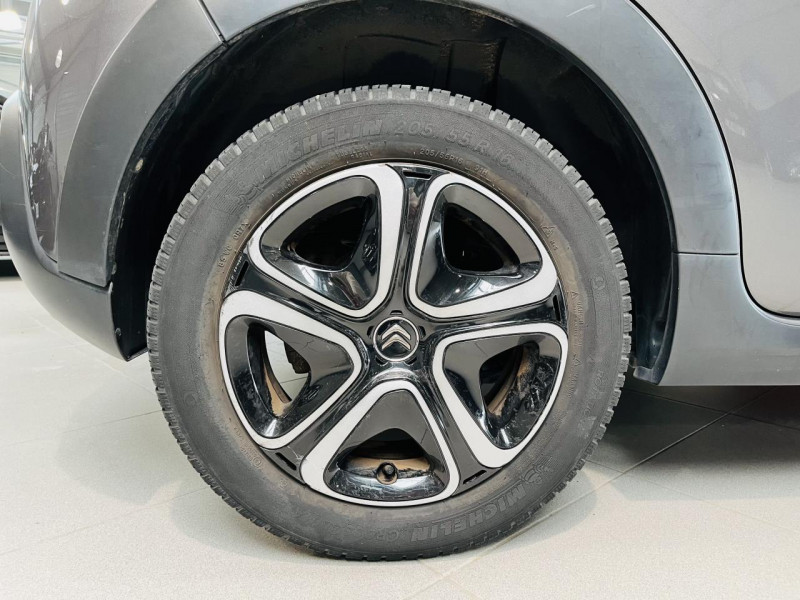 Photo 20 de l'offre de CITROEN C3  BlueHDi 100 S&S Graphic à 10490€ chez Occasions Champenoises