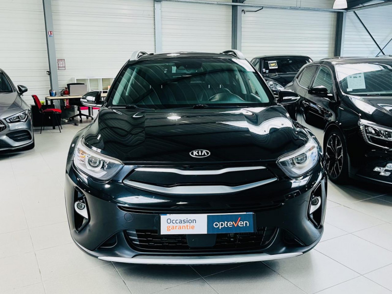 Photo 2 de l'offre de KIA STONIC  1.6 CRDi 115 ch ISG Premium à 14490€ chez Occasions Champenoises