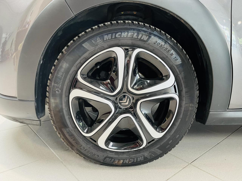 Photo 18 de l'offre de CITROEN C3  BlueHDi 100 S&S Graphic à 10490€ chez Occasions Champenoises