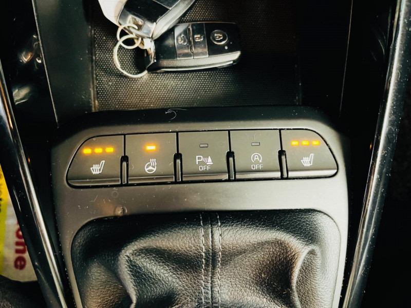 Photo 10 de l'offre de KIA STONIC  1.6 CRDi 115 ch ISG Premium à 14490€ chez Occasions Champenoises