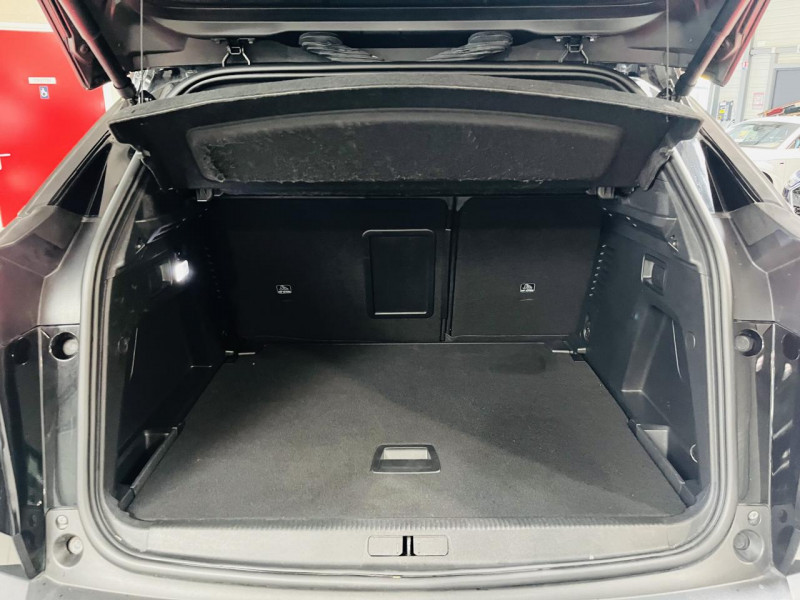 Photo 15 de l'offre de PEUGEOT 3008  BlueHDi 180ch S&S EAT8 GT à 25990€ chez Occasions Champenoises