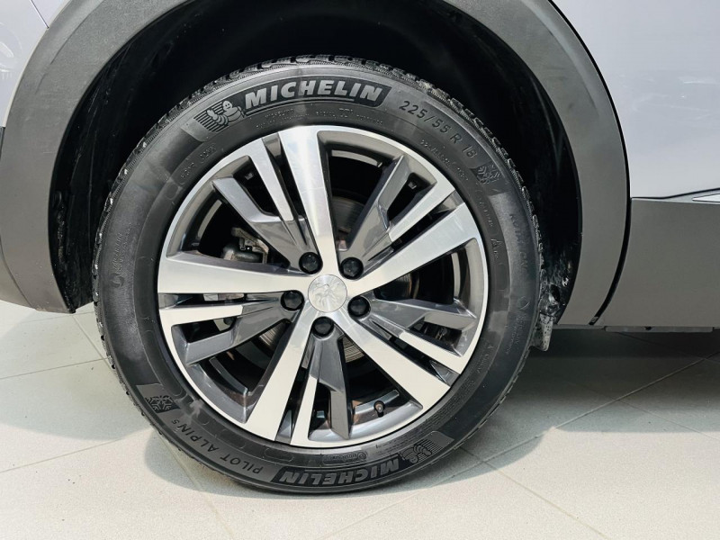Photo 24 de l'offre de PEUGEOT 5008  BlueHDi 130ch S&S BVM6 Allure Pack à 20990€ chez Occasions Champenoises
