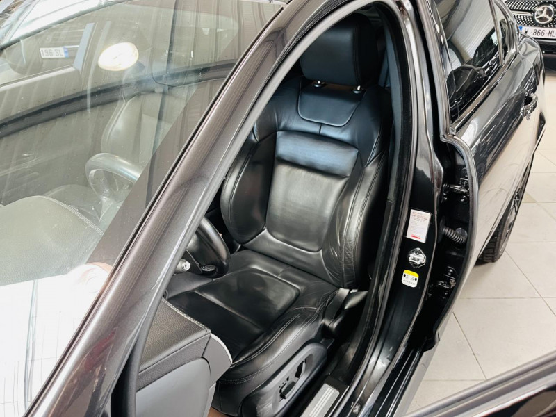 Photo 8 de l'offre de JAGUAR XF  2.2 D 163 Black Edition BVA 8 à 13990€ chez Occasions Champenoises
