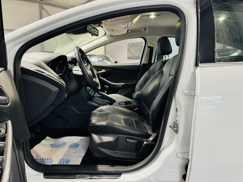 Photo 8 de l'offre de FORD FOCUS  1.6 TDCi 115 FAP S&S Titanium à 9990€ chez Occasions Champenoises