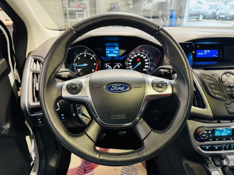 Photo 4 de l'offre de FORD FOCUS  1.6 TDCi 115 FAP S&S Titanium à 9990€ chez Occasions Champenoises