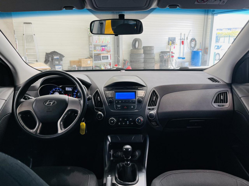 Photo 3 de l'offre de HYUNDAI ix35  1.6 GDi 135 2WD Blue Drive Pack Inventive à 11990€ chez Occasions Champenoises