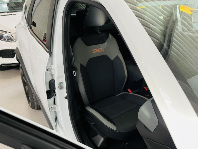 Photo 17 de l'offre de DACIA DUSTER  Hybrid 140 Extreme à 24990€ chez Occasions Champenoises