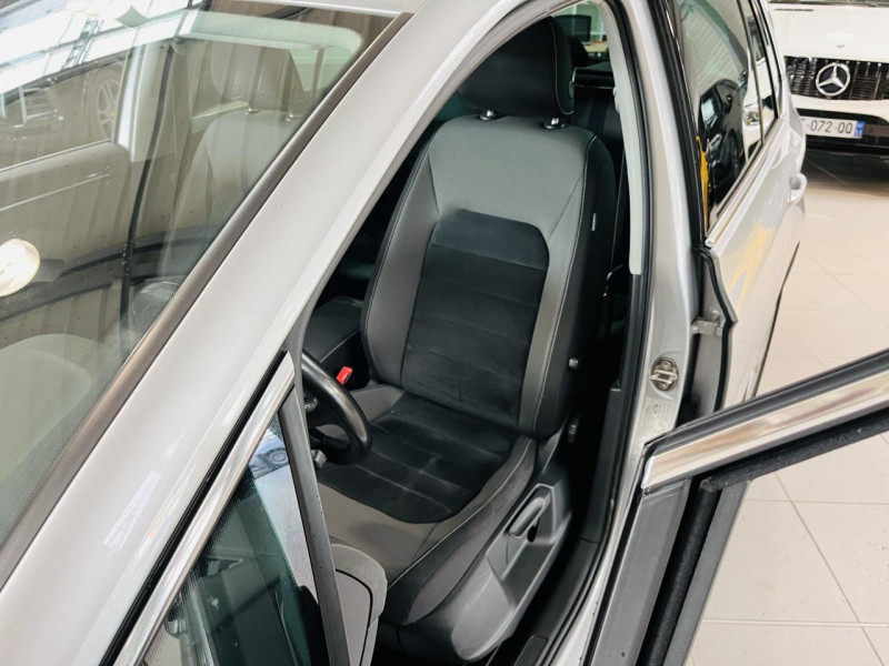 Photo 8 de l'offre de VOLKSWAGEN GOLF SPORTSVAN  1.2 TSI 110 DSG7 Highline  à 12490€ chez Occasions Champenoises