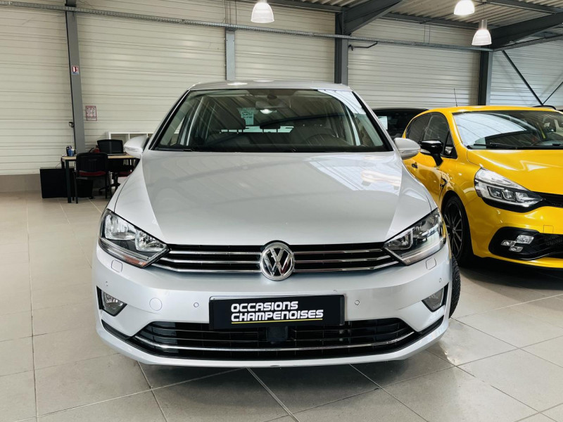 Photo 2 Volkswagen GOLF SPORTSVAN  1.2 TSI 110 DSG7 Highline  ESSENCE Gris métallisé en vente chez Occasions Champenoises Photo 2 de l'offre de VOLKSWAGEN GOLF SPORTSVAN  1.2 TSI 110 DSG7 Highline  à 12490€ chez Occasions Champenoises