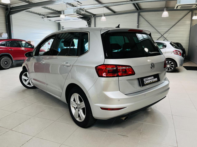 Photo 15 Volkswagen GOLF SPORTSVAN  1.2 TSI 110 DSG7 Highline  ESSENCE Gris métallisé en vente chez Occasions Champenoises Photo 15 de l'offre de VOLKSWAGEN GOLF SPORTSVAN  1.2 TSI 110 DSG7 Highline  à 12490€ chez Occasions Champenoises