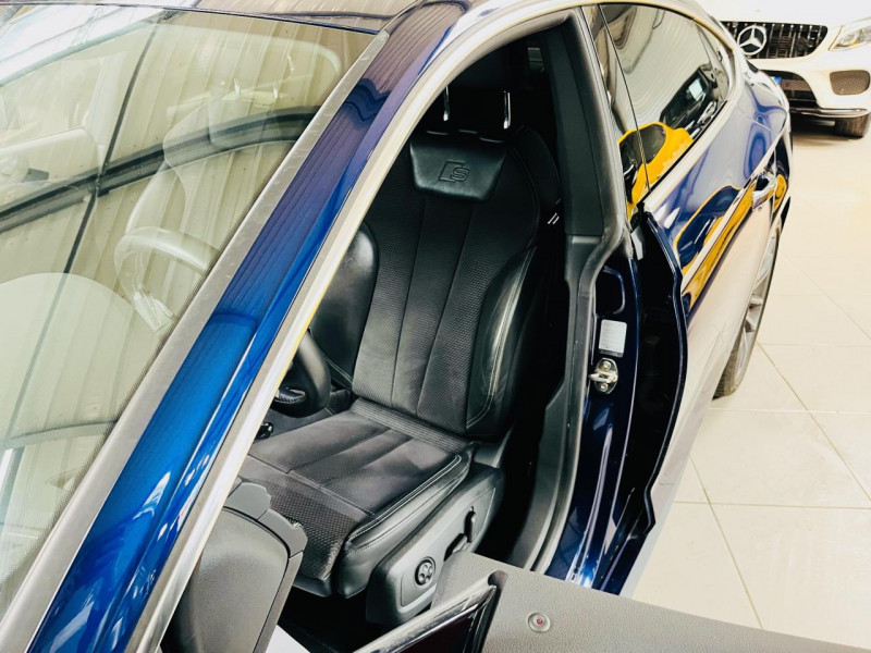 Photo 9 Audi S5 SPORTBACK V6 3.0 TFSI 354 Tiptronic 8 Quattro ESSENCE Navarra Blue Metallic en vente chez Occasions Champenoises Photo 9 de l'offre de AUDI S5 SPORTBACK V6 3.0 TFSI 354 Tiptronic 8 Quattro à 38990€ chez Occasions Champenoises