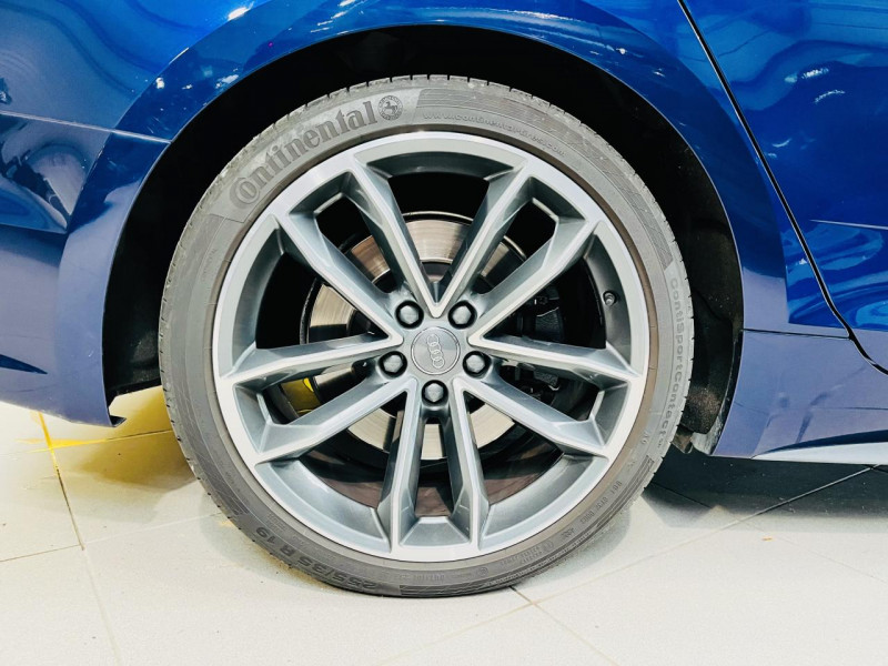 Photo 25 Audi S5 SPORTBACK V6 3.0 TFSI 354 Tiptronic 8 Quattro ESSENCE Navarra Blue Metallic en vente chez Occasions Champenoises Photo 25 de l'offre de AUDI S5 SPORTBACK V6 3.0 TFSI 354 Tiptronic 8 Quattro à 38990€ chez Occasions Champenoises