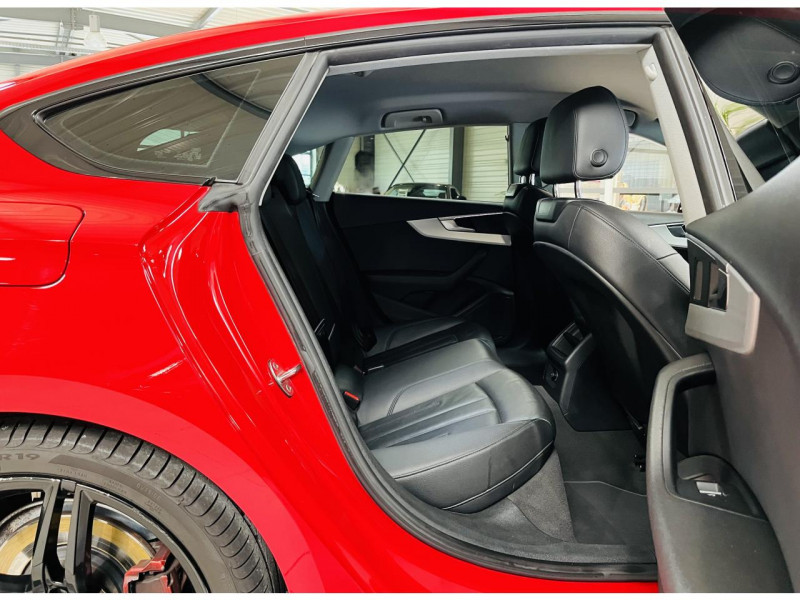 Photo 14 Audi A5 SPORTBACK  1.4 TFSI 150 S tronic 7 DESIGN ESSENCE Rouge métallisé en vente chez Occasions Champenoises Photo 14 de l'offre de AUDI A5 SPORTBACK  1.4 TFSI 150 S tronic 7 DESIGN à 23990€ chez Occasions Champenoises