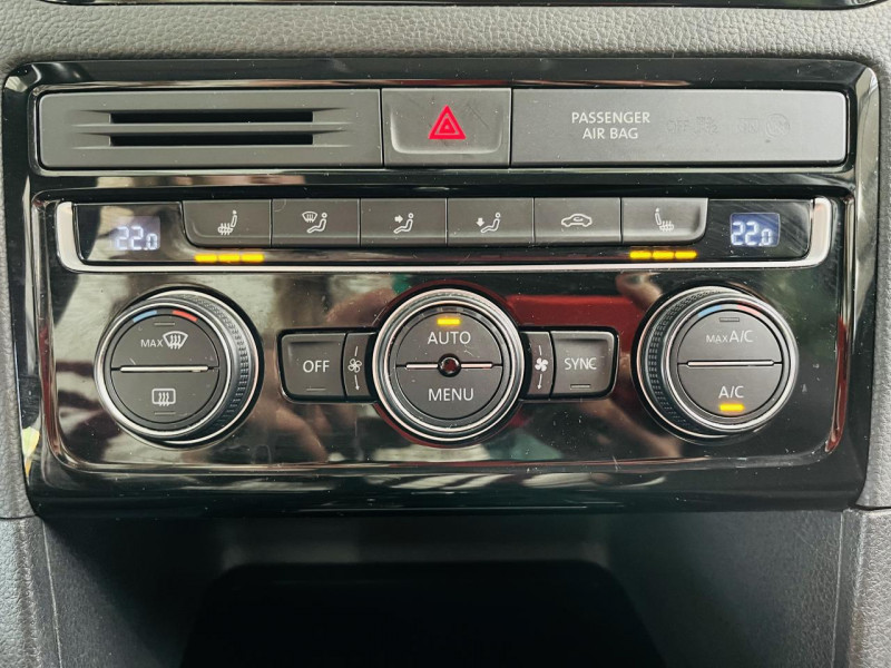 Photo 7 de l'offre de VOLKSWAGEN GOLF SPORTSVAN  1.2 TSI 110 DSG7 Highline  à 12490€ chez Occasions Champenoises