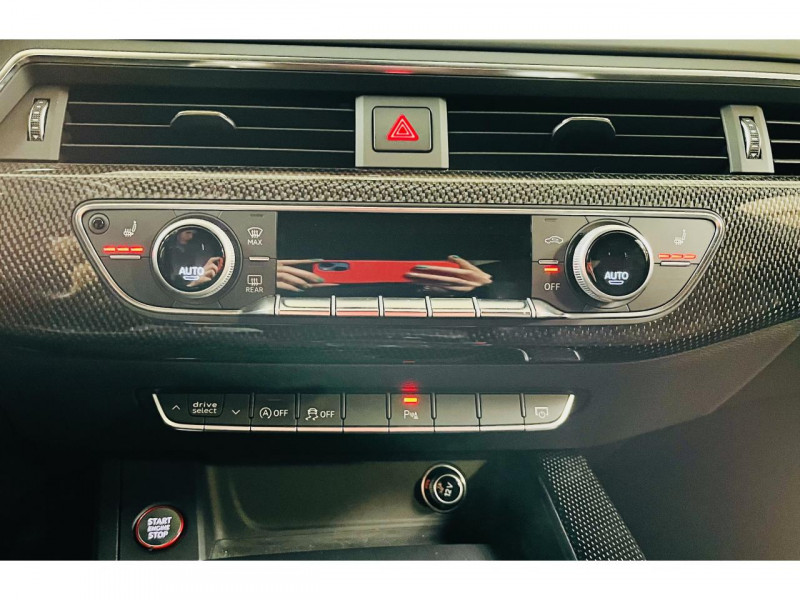 Photo 8 Audi S5 SPORTBACK V6 3.0 TFSI 354 Tiptronic 8 Quattro ESSENCE Navarra Blue Metallic en vente chez Occasions Champenoises Photo 8 de l'offre de AUDI S5 SPORTBACK V6 3.0 TFSI 354 Tiptronic 8 Quattro à 38990€ chez Occasions Champenoises