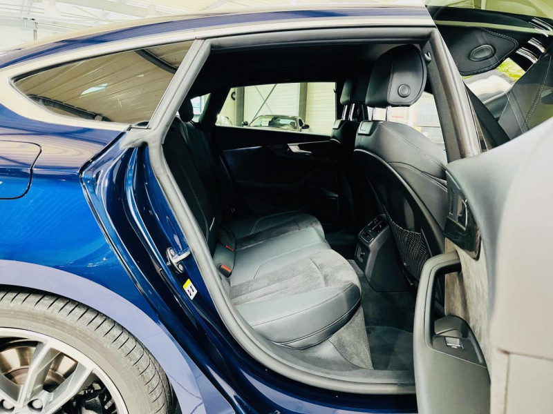 Photo 16 Audi S5 SPORTBACK V6 3.0 TFSI 354 Tiptronic 8 Quattro ESSENCE Navarra Blue Metallic en vente chez Occasions Champenoises Photo 16 de l'offre de AUDI S5 SPORTBACK V6 3.0 TFSI 354 Tiptronic 8 Quattro à 38990€ chez Occasions Champenoises