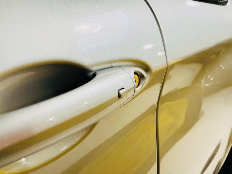 Photo 22 Alfa Romeo STELVIO 2.9 V6 510ch AT8 Quadrifoglio ESSENCE COLORE ESTERNO (St?íbrná Silverstone) en vente chez Occasions Champenoises Photo 22 de l'offre de ALFA ROMEO STELVIO 2.9 V6 510ch AT8 Quadrifoglio à 52990€ chez Occasions Champenoises