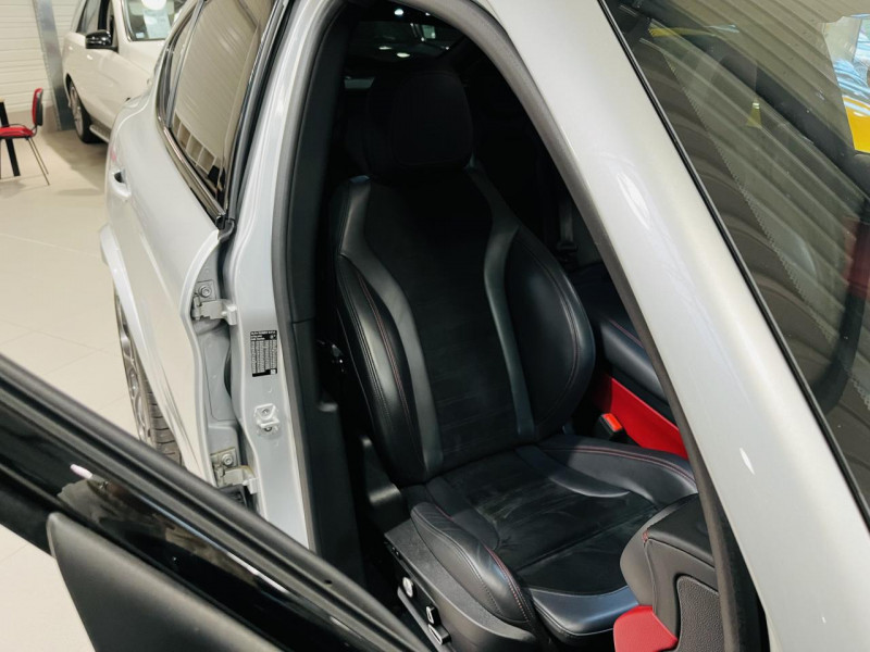 Photo 20 Alfa Romeo STELVIO 2.9 V6 510ch AT8 Quadrifoglio ESSENCE COLORE ESTERNO (St?íbrná Silverstone) en vente chez Occasions Champenoises Photo 20 de l'offre de ALFA ROMEO STELVIO 2.9 V6 510ch AT8 Quadrifoglio à 52990€ chez Occasions Champenoises