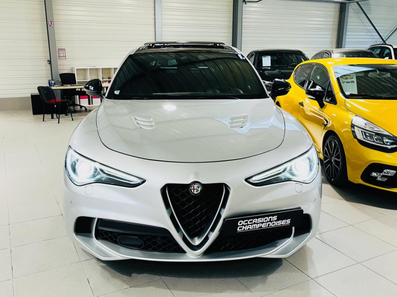 Photo 3 de l'offre de ALFA ROMEO STELVIO 2.9 V6 510ch AT8 Quadrifoglio à 52990€ chez Occasions Champenoises