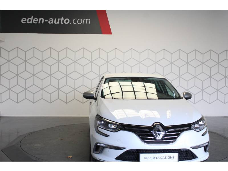Photo 2 Renault Mégane IV BERLINE TCe 160 Energy EDC Intens essence blanc en vente chez Francepronet Car Center Photo 2 de l'offre de RENAULT Mégane IV BERLINE TCe 160 Energy EDC Intens à 19490€ chez Francepronet Car Center