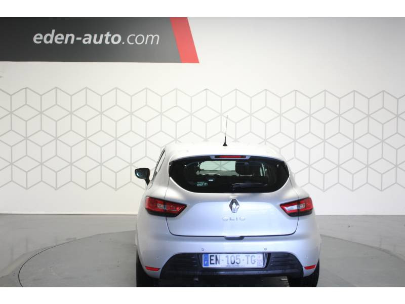 Photo 4 Renault Clio IV BUSINESS dCi 75 Energy diesel gris en vente chez Francepronet Car Center Photo 4 de l'offre de RENAULT Clio IV BUSINESS dCi 75 Energy à 10990€ chez Francepronet Car Center