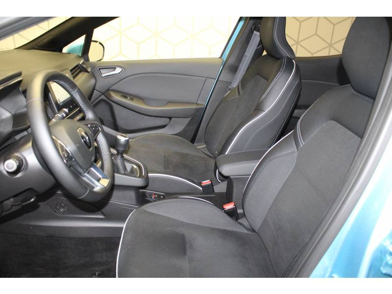 Photo 7 Renault Clio V TCe 100 Intens essence bleu en vente chez Francepronet Car Center Photo 7 de l'offre de RENAULT Clio V TCe 100 Intens à 15990€ chez Francepronet Car Center