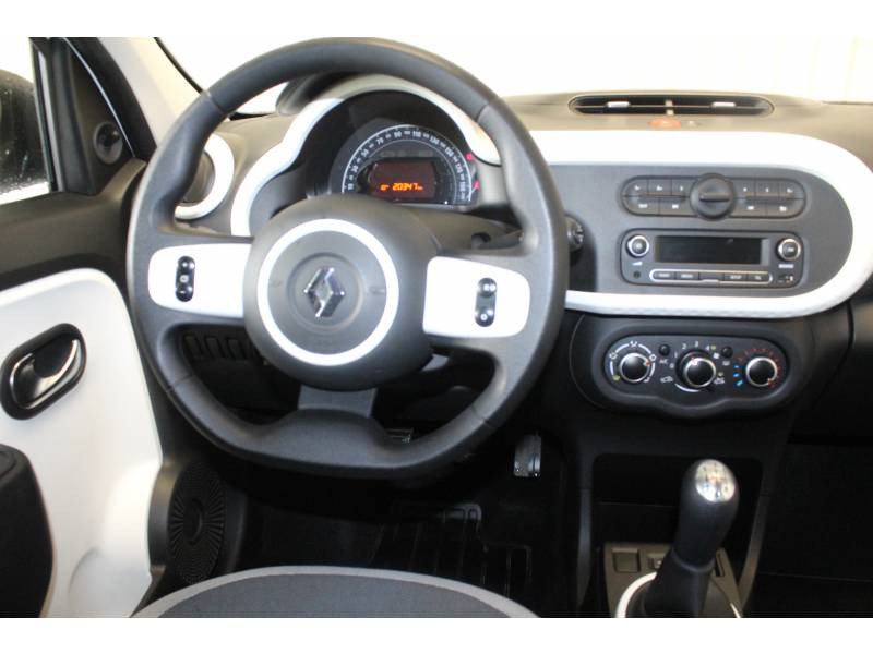 Photo 8 Renault Twingo III 1.0 SCe 70 E6C Zen essence blanc en vente chez Francepronet Car Center Photo 8 de l'offre de RENAULT Twingo III 1.0 SCe 70 E6C Zen à 8990€ chez Francepronet Car Center
