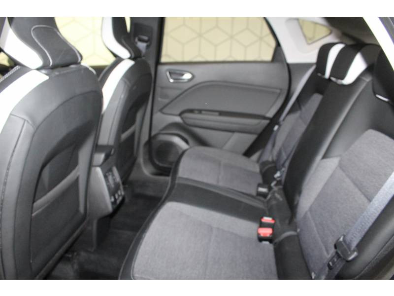Photo 9 de l'offre de RENAULT Captur TCe 100 Intens à 19990€ chez Francepronet Car Center