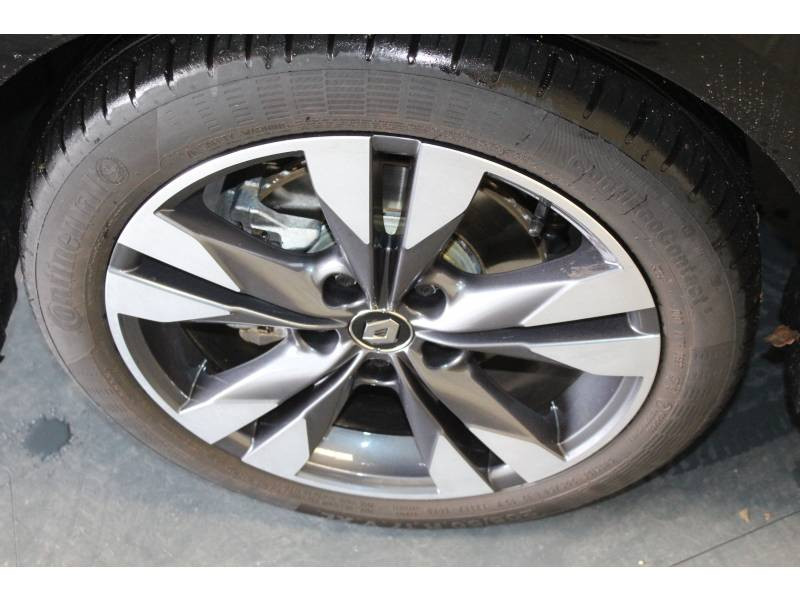 Photo 6 Renault Mégane IV BERLINE TCe 140 EDC FAP Intens essence noir en vente chez Francepronet Car Center Photo 6 de l'offre de RENAULT Mégane IV BERLINE TCe 140 EDC FAP Intens à 19990€ chez Francepronet Car Center