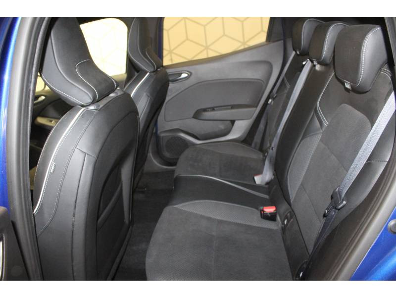 Photo 9 Renault Clio V Blue dCi 115 Intens diesel bleu en vente chez Francepronet Car Center Photo 9 de l'offre de RENAULT Clio V Blue dCi 115 Intens à 18990€ chez Francepronet Car Center