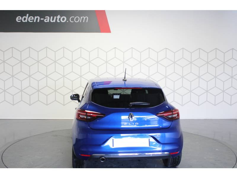 Photo 4 Renault Clio V Blue dCi 115 Intens diesel bleu en vente chez Francepronet Car Center Photo 4 de l'offre de RENAULT Clio V Blue dCi 115 Intens à 18990€ chez Francepronet Car Center