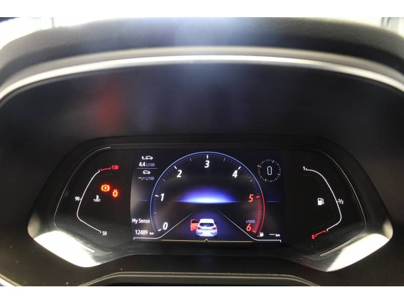 Photo 12 Renault Clio V Blue dCi 115 Initiale Paris diesel gris en vente chez Francepronet Car Center Photo 12 de l'offre de RENAULT Clio V Blue dCi 115 Initiale Paris à 21490€ chez Francepronet Car Center