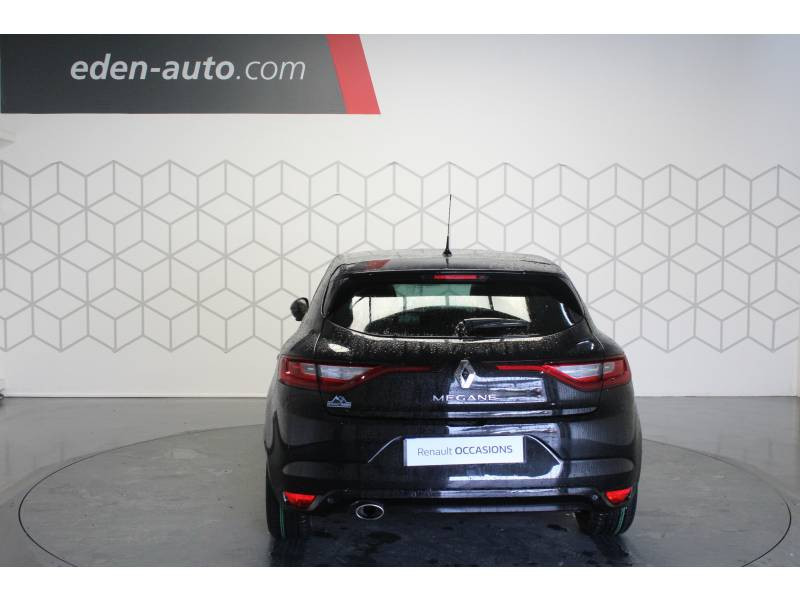 Photo 4 Renault Mégane IV BERLINE dCi 110 Energy EDC Intens diesel noir en vente chez Francepronet Car Center Photo 4 de l'offre de RENAULT Mégane IV BERLINE dCi 110 Energy EDC Intens à 15490€ chez Francepronet Car Center