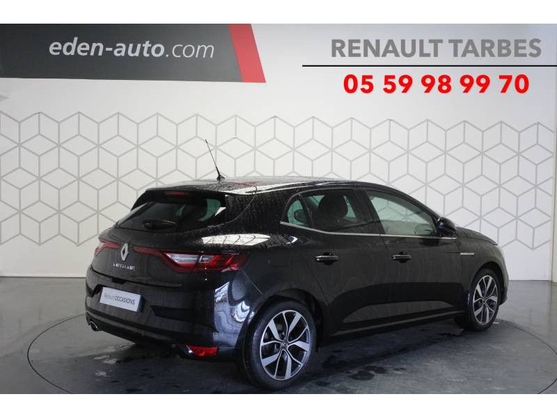 Photo 5 Renault Mégane IV BERLINE dCi 110 Energy EDC Intens diesel noir en vente chez Francepronet Car Center Photo 5 de l'offre de RENAULT Mégane IV BERLINE dCi 110 Energy EDC Intens à 15490€ chez Francepronet Car Center