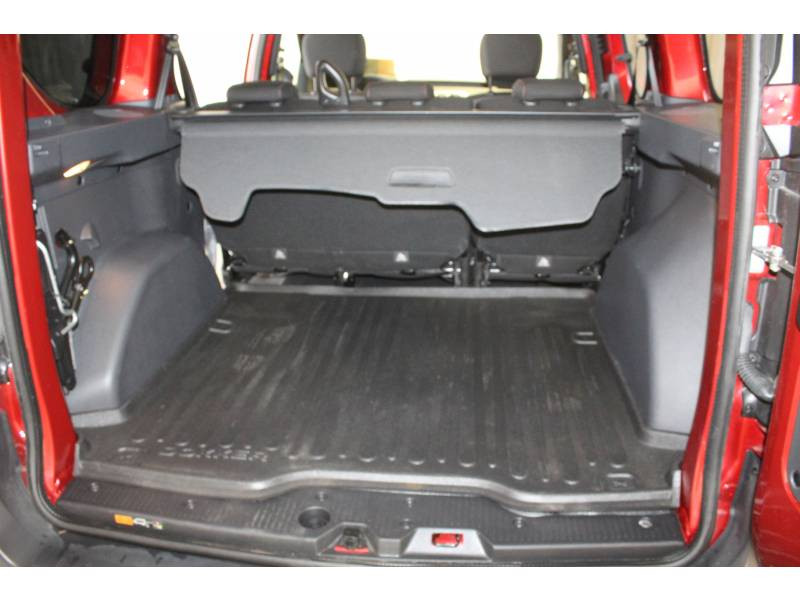 Photo 12 de l'offre de DACIA Dokker Blue dCi 95 SL Techroad à 15990€ chez Francepronet Car Center