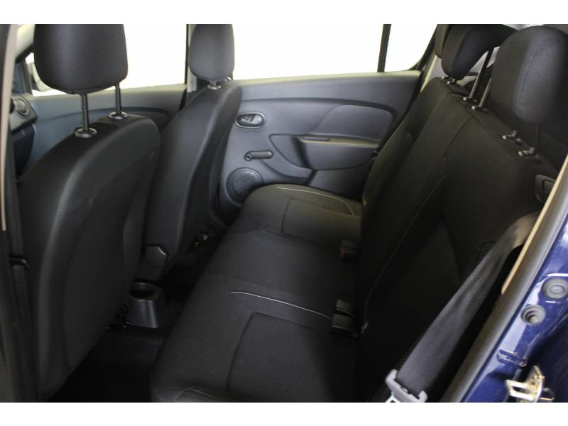Photo 9 Dacia Sandero TCe 90 Essentiel essence bleu en vente chez Francepronet Car Center Photo 9 de l'offre de DACIA Sandero TCe 90 Essentiel à 11490€ chez Francepronet Car Center