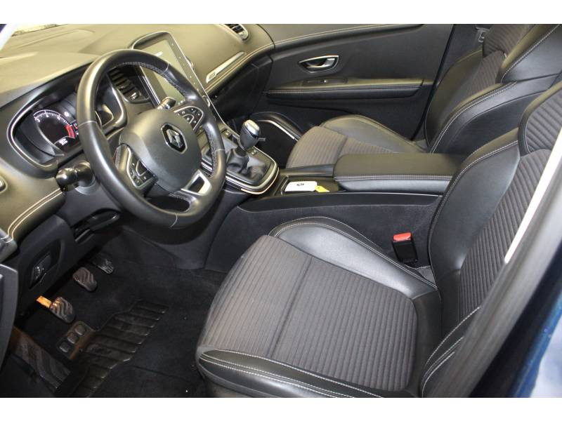 Photo 7 de l'offre de RENAULT Scénic IV TCe 140 FAP Intens à 22990€ chez Francepronet Car Center