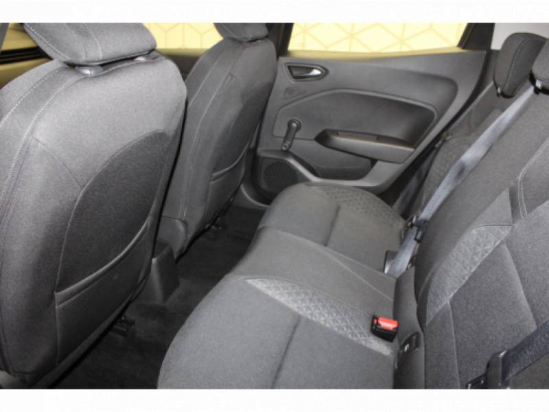 Photo 10 Renault Clio V TCe 100 Business essence gris en vente chez Francepronet Car Center Photo 10 de l'offre de RENAULT Clio V TCe 100 Business à 14990€ chez Francepronet Car Center