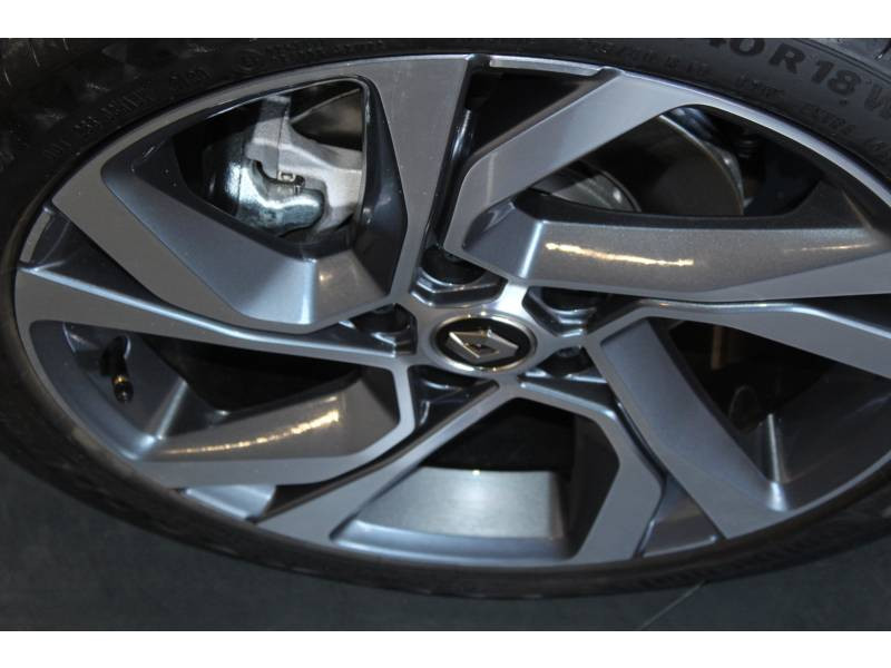 Photo 6 Renault Mégane IV BERLINE TCe 140 EDC FAP - 20 R.S. Line essence bleu en vente chez Francepronet Car Center Photo 6 de l'offre de RENAULT Mégane IV BERLINE TCe 140 EDC FAP - 20 R.S. Line à 25990€ chez Francepronet Car Center