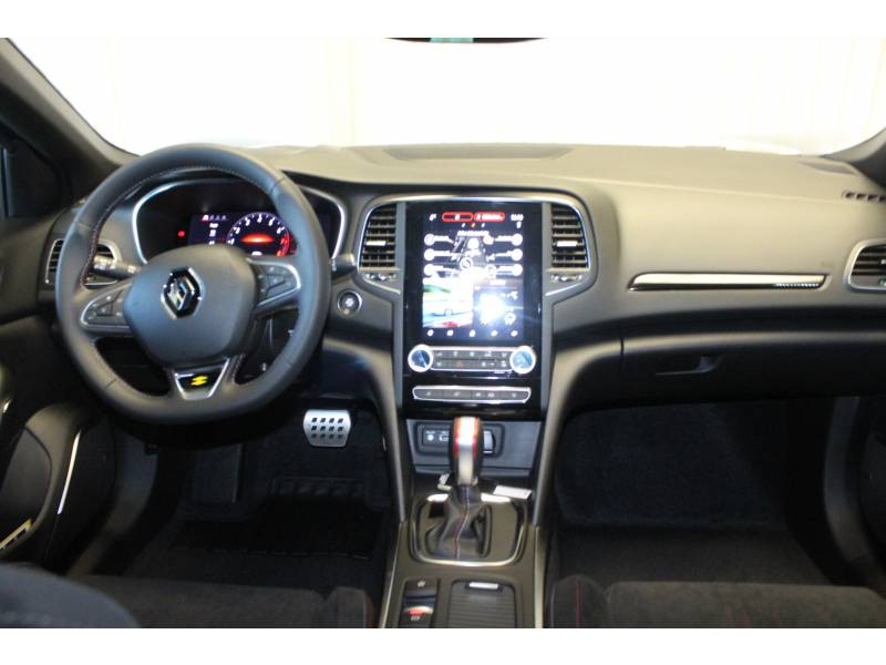 Photo 8 Renault Mégane IV BERLINE TCe 140 EDC FAP - 20 R.S. Line essence bleu en vente chez Francepronet Car Center Photo 8 de l'offre de RENAULT Mégane IV BERLINE TCe 140 EDC FAP - 20 R.S. Line à 25990€ chez Francepronet Car Center