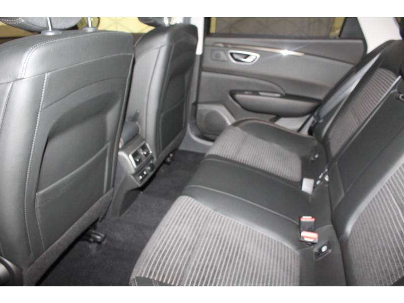 Photo 9 de l'offre de RENAULT Talisman ESTATE BUSINESS Blue dCi 160 EDC Intens à 25990€ chez Francepronet Car Center