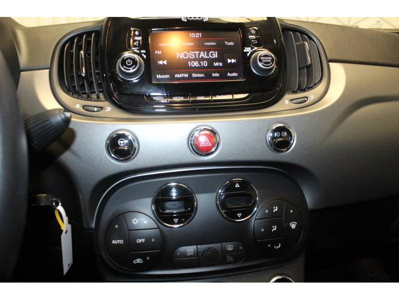 Photo 8 Fiat 500 1.2 69 ch S Plus essence blanc en vente chez Francepronet Car Center Photo 8 de l'offre de FIAT 500 1.2 69 ch S Plus à 9990€ chez Francepronet Car Center