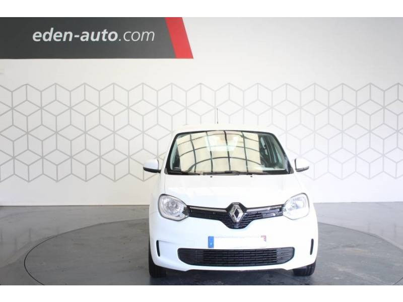 Photo 2 Renault Twingo III SCe 75 Zen essence blanc en vente chez Francepronet Car Center Photo 2 de l'offre de RENAULT Twingo III SCe 75 Zen à 9990€ chez Francepronet Car Center
