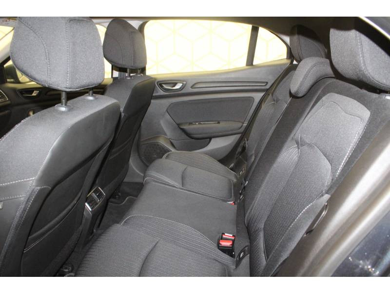 Photo 11 Renault Mégane IV BERLINE BUSINESS Blue dCi 115 diesel gris en vente chez Francepronet Car Center Photo 11 de l'offre de RENAULT Mégane IV BERLINE BUSINESS Blue dCi 115 à 15490€ chez Francepronet Car Center