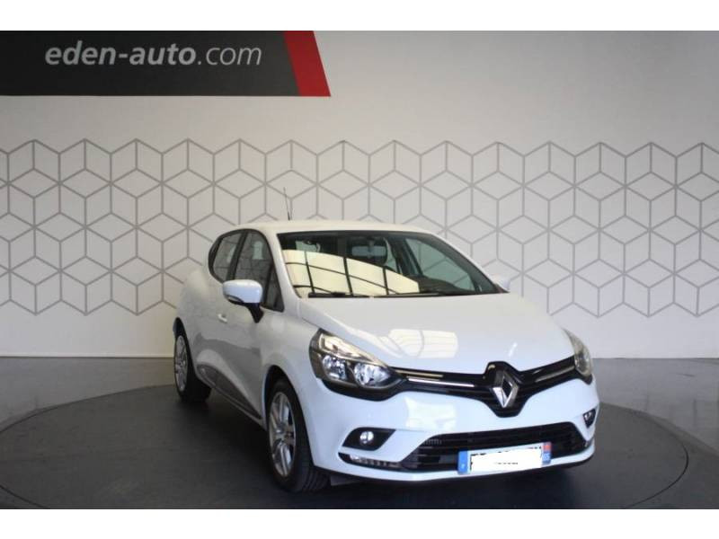Photo 2 Renault Clio IV dCi 75 Energy E6C Zen diesel blanc en vente chez Francepronet Car Center Photo 2 de l'offre de RENAULT Clio IV dCi 75 Energy E6C Zen à 9790€ chez Francepronet Car Center