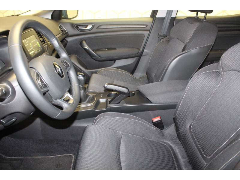 Photo 7 Renault Mégane IV BERLINE BUSINESS Blue dCi 115 diesel gris en vente chez Francepronet Car Center Photo 7 de l'offre de RENAULT Mégane IV BERLINE BUSINESS Blue dCi 115 à 15490€ chez Francepronet Car Center