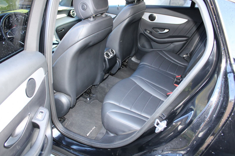 Photo 10 de l'offre de MERCEDES-BENZ GLC COUPE 220D 4 MATIC 4X4 EXECUTIVE 170 CV BOITE AUTO 9 + PALETTE TOIT OUVRANT CUIR  GPS à 43900€ chez Bougel transactions