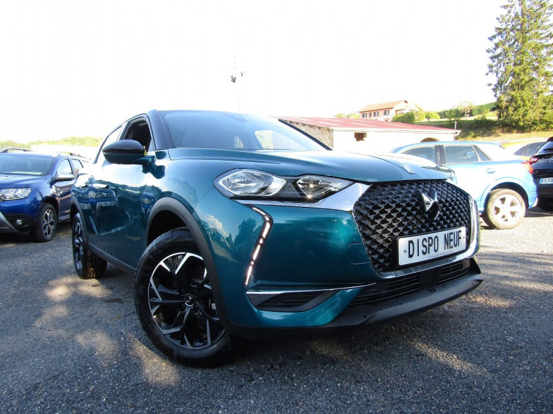 Ds DS 3 CROSSBACK BASTILLE BOITE AUTO EAT8 PALETTE 1L5 BLUEHDI 130 CV CAMÉRA CUIR GPS FULL LEDS Diesel BLEU TOIT BLANC Occasion à vendre